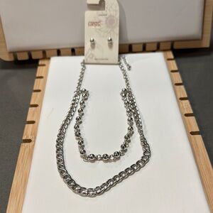 Carisma Elegant Silver chain layer Necklace with Studs earring Set
